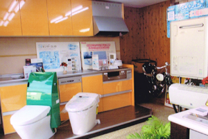 有限会社タキヤマ事務所展示商品の様子